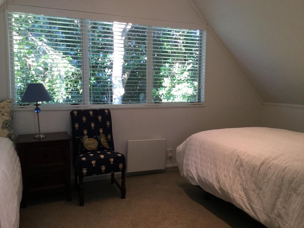 Sunny Glen Cottage Waikanae Ngoại thất bức ảnh