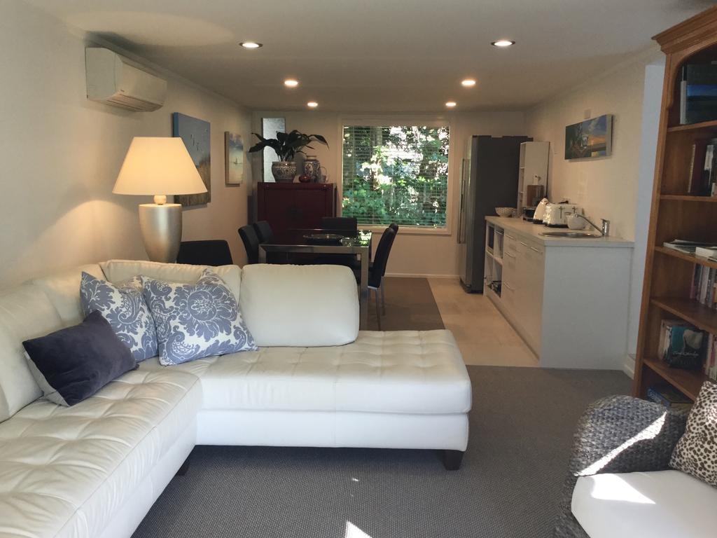 Sunny Glen Cottage Waikanae Ngoại thất bức ảnh