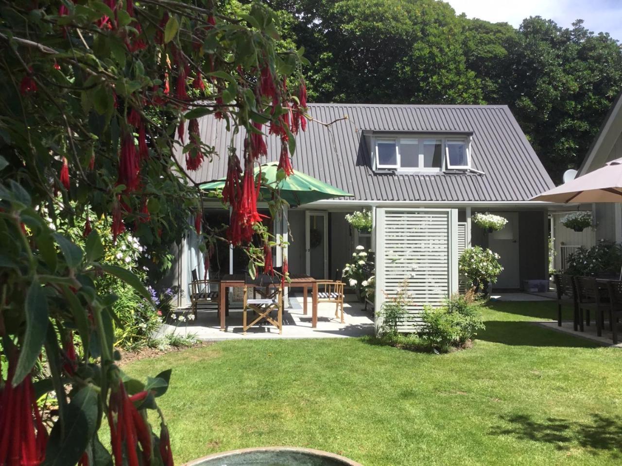 Sunny Glen Cottage Waikanae Ngoại thất bức ảnh
